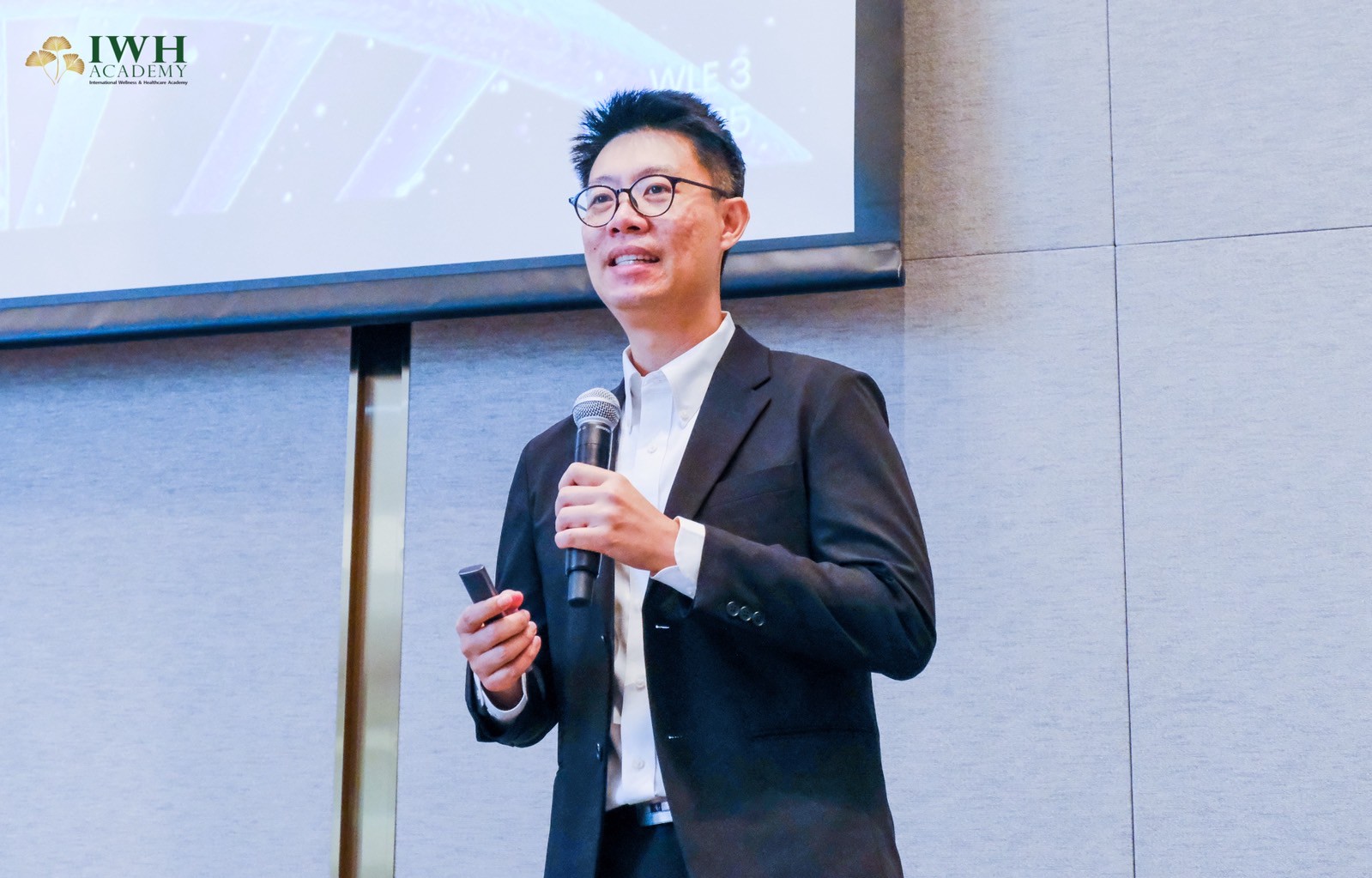 Wellness & Longevity Program for Executives (WLE3)